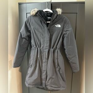 The North Face Girls Artic Parka